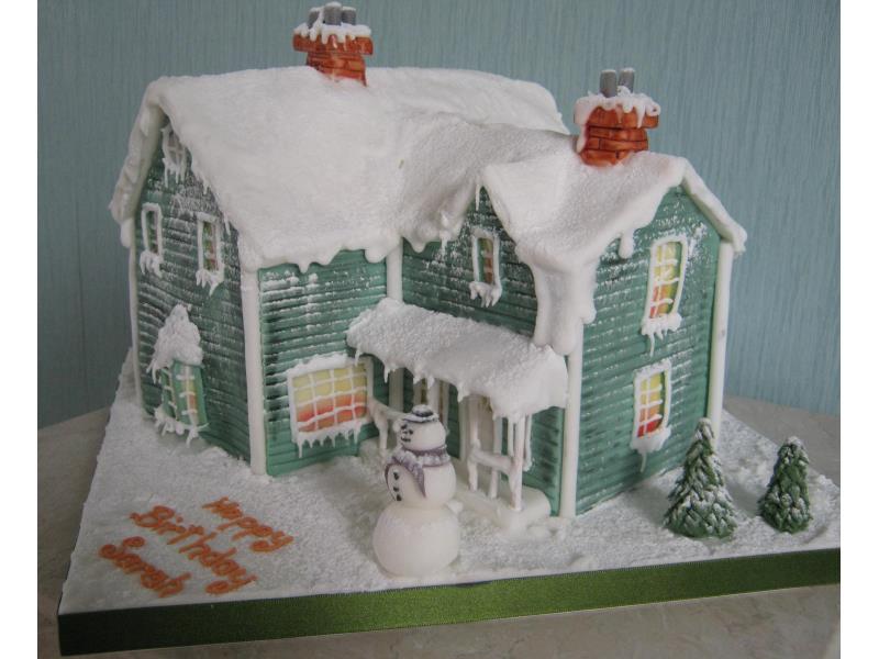 Christmas scene in chocolate sponge for Sarah in Alderley Edge