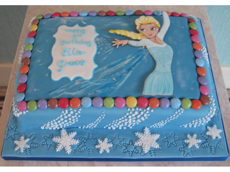 Elsa with Smarties for Ella-Grace in #Blackpool, made from chocolate sponge.