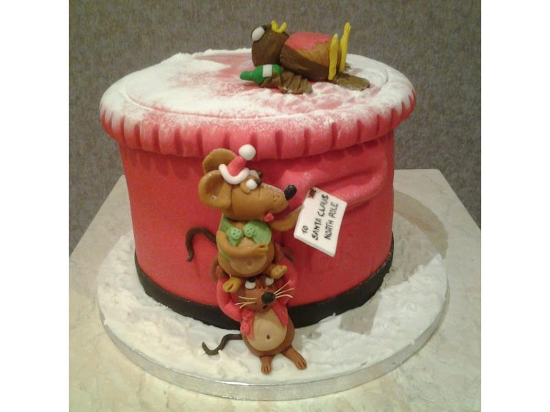 Christmas themed pillarbox in fruit cake for Cathy in Claremont